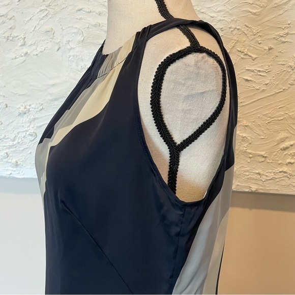 Banana Republic Geometric Silk Sleeveless Sheath Dress Sz 8 - Picture 4 of 8